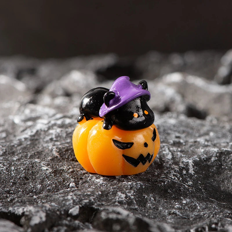 3D Horror Halloween Decoration Miniature Raven Tombstone Ghost Skeleton Skull Micro Resin Figurine Ornaments Hallowma Prop