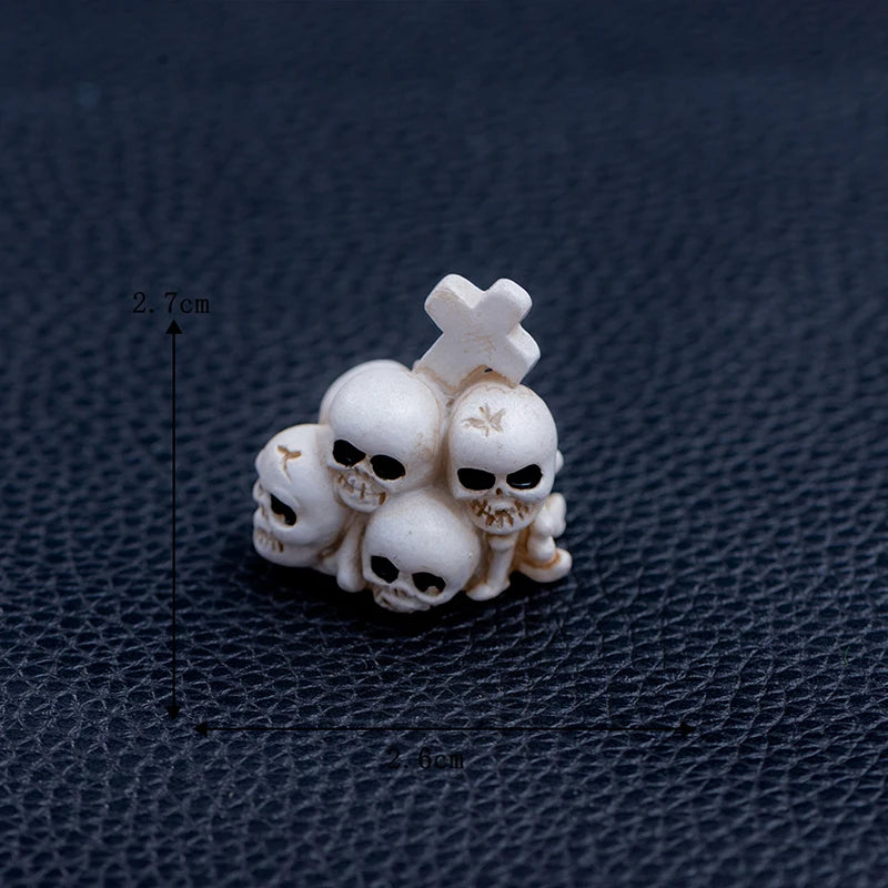 3D Horror Halloween Decoration Miniature Raven Tombstone Ghost Skeleton Skull Micro Resin Figurine Ornaments Hallowma Prop