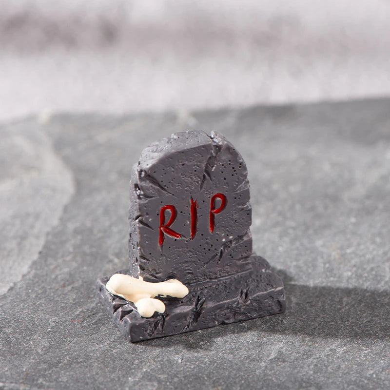 3D Horror Halloween Decoration Miniature Raven Tombstone Ghost Skeleton Skull Micro Resin Figurine Ornaments Hallowma Prop