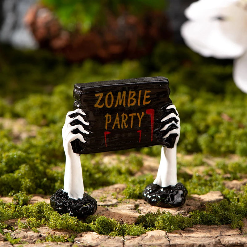 3D Horror Halloween Decoration Miniature Raven Tombstone Ghost Skeleton Skull Micro Resin Figurine Ornaments Hallowma Prop