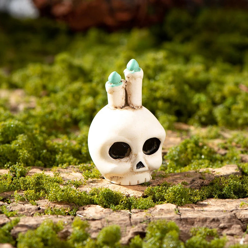 3D Horror Halloween Decoration Miniature Raven Tombstone Ghost Skeleton Skull Micro Resin Figurine Ornaments Hallowma Prop