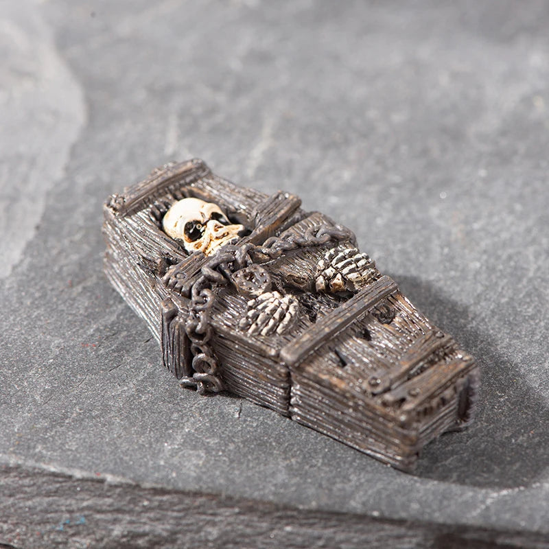 3D Horror Halloween Decoration Miniature Raven Tombstone Ghost Skeleton Skull Micro Resin Figurine Ornaments Hallowma Prop