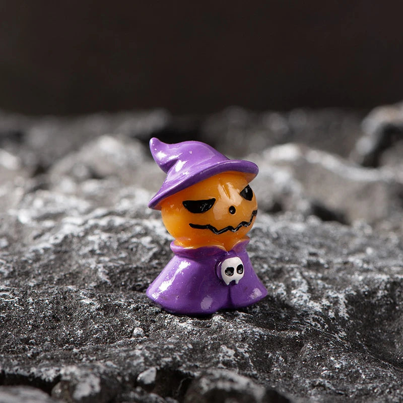 3D Horror Halloween Decoration Miniature Raven Tombstone Ghost Skeleton Skull Micro Resin Figurine Ornaments Hallowma Prop